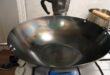 Hindari Memasak 5 Makanan Ini di Wajan Baja Karbon Anda!
