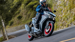 Yamaha Aerox Turbo: Bukan Hanya Matik, Ini Raja Tangga Bukit!