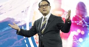 Kata Bos Toyota: Mobil Listrik Lebih Berpolusi dari pada Hybrid?
